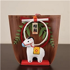 大门屋 一千乃开运招福箕马年摆件